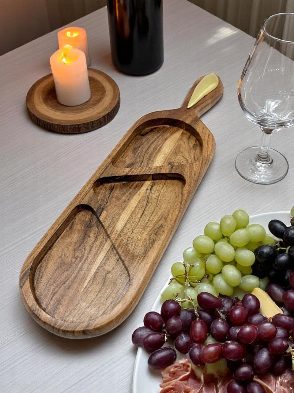 Tabla de Quesos y Embutidos de Madera Maciza